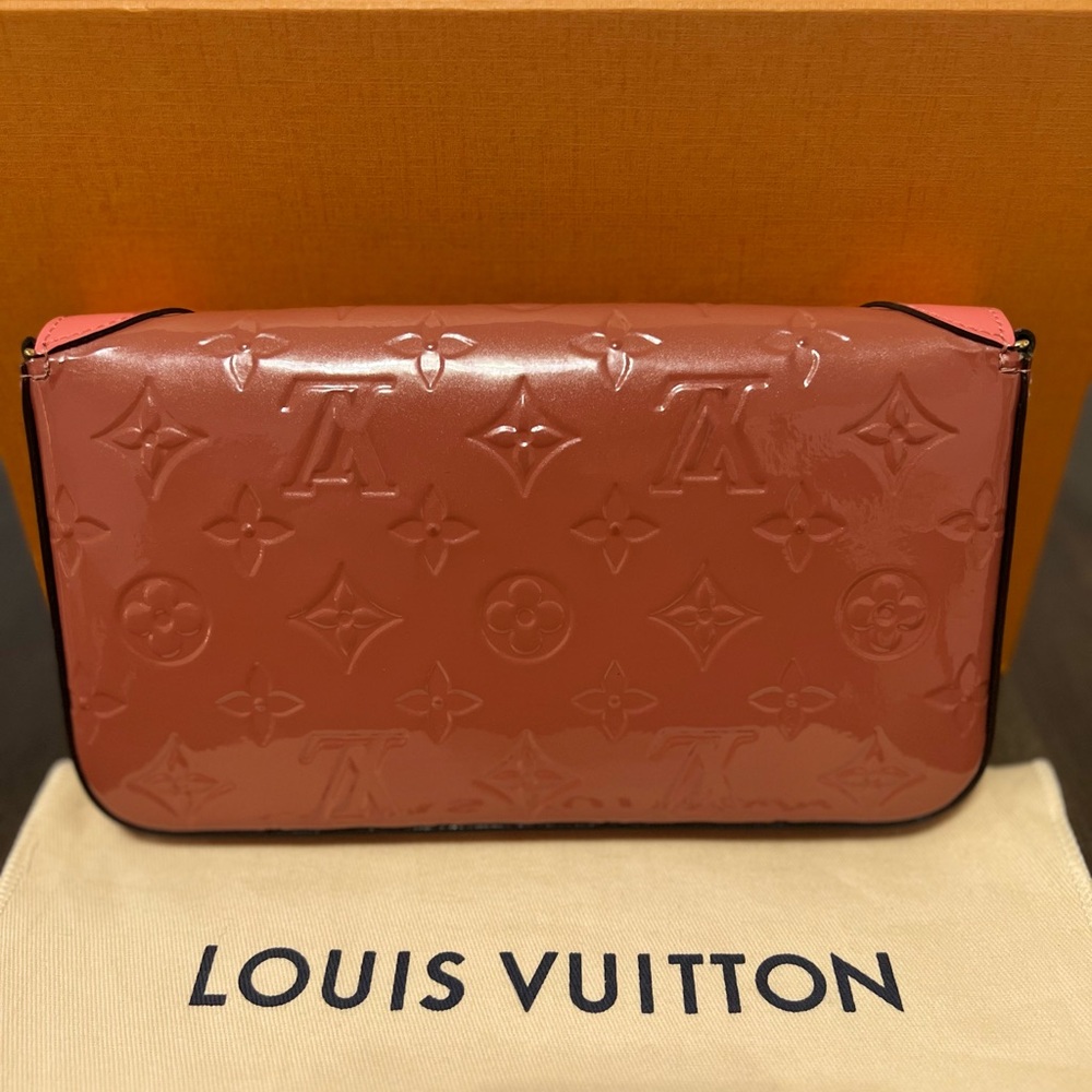 💯 LOUIS VUITTON Monogram Vernis
Pochette-Felicie Chain Long Wallet with COA - Picture 12 of 15
